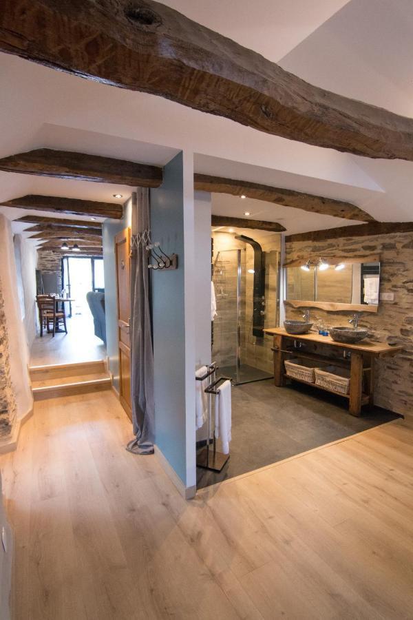 Gites Des Esperelles Saint-Privat-de-Vallongue Quarto foto